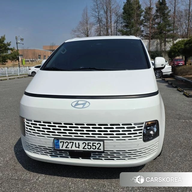 Hyundai Staria 2024 Белый из Кореи