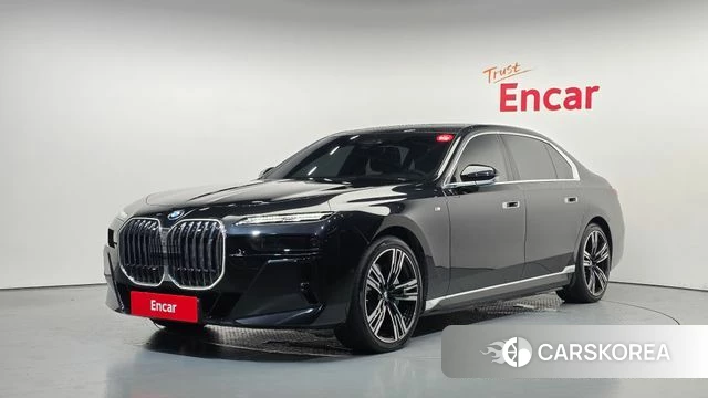 BMW i7 (G70) 2023 Черный из Кореи