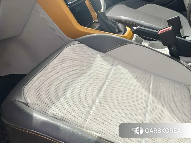 Volkswagen Tu Kai 2021 Желтый из Китая
