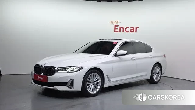 BMW 5 Series (G30) 2022 Белый из Кореи