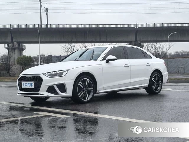 Audi A4L 2021 Белый из Китая