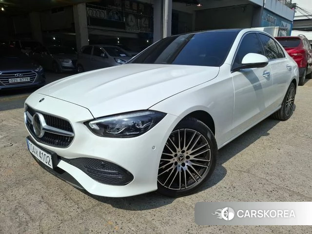 Mercedes-Benz C-Class W206 2025 Белый из Кореи