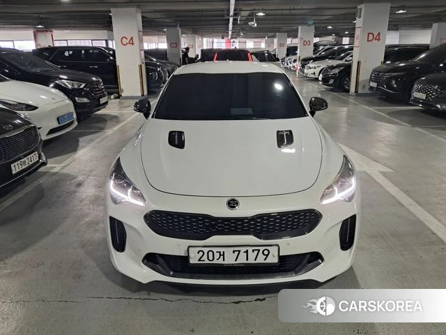 Kia Stinger 2018 Белый из Кореи