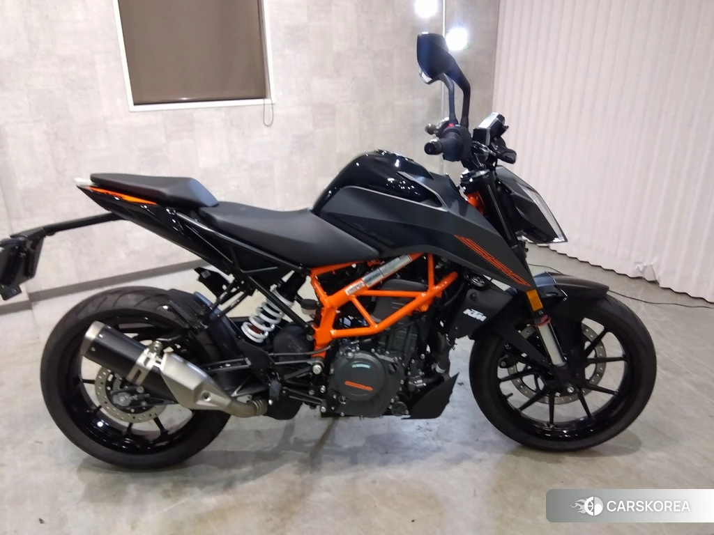 Проданный KTM 390 DUKE 2023 из Японии, фото 2