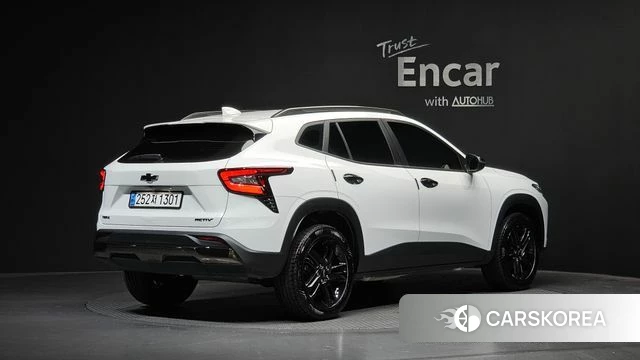 Chevrolet (GM Daewoo) Trax Crossover 2024 Белый из Кореи