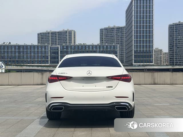 Mercedes-Benz Class C 2025 Белый из Китая
