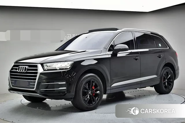 Audi Q7 (4M) 2019 Черный из Кореи