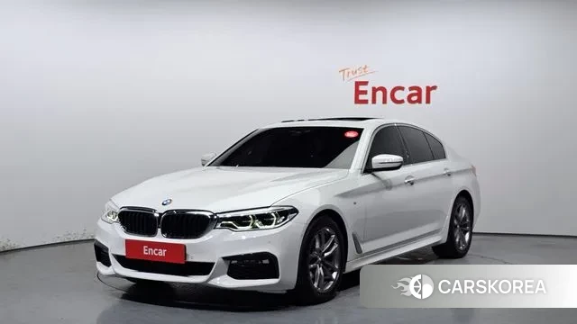 BMW 5 Series (G30) 2018 Белый из Кореи