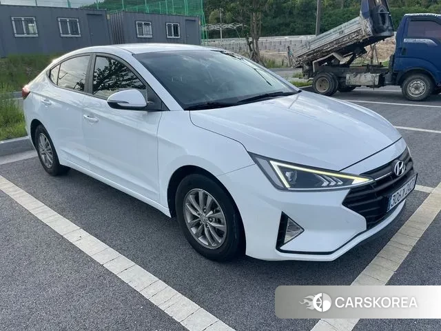 Hyundai The New Avante AD 2018 Белый из Кореи