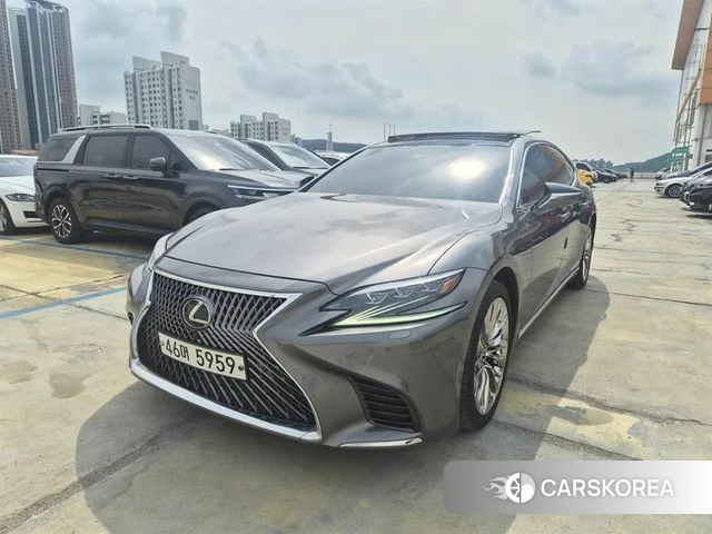 Lexus LS500 5th generation 2018 Серый из Кореи