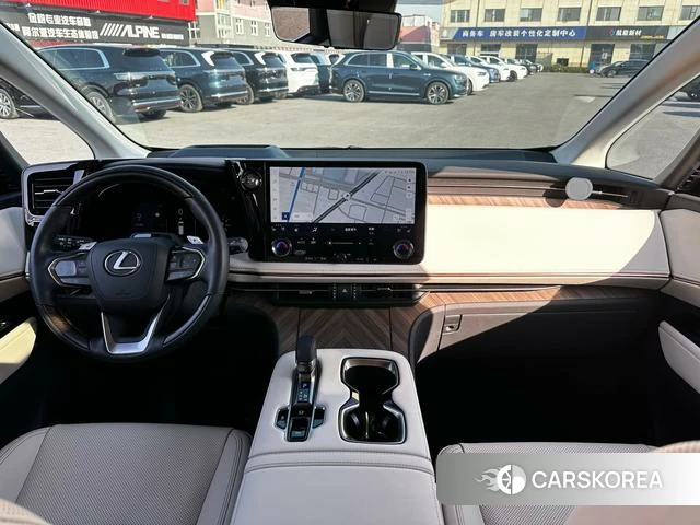 Lexus LM 2025 Черный из Китая