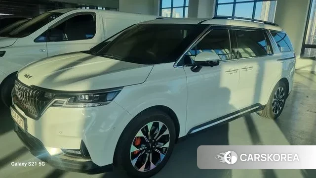 Kia Carnival 4th generation 2023 Белый из Кореи
