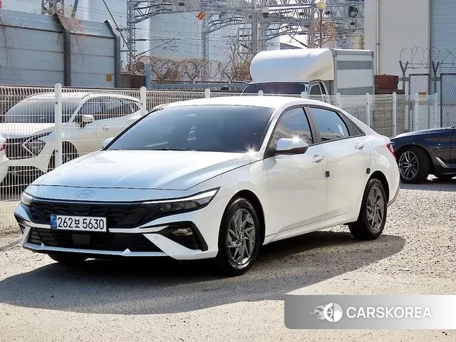 Hyundai The New Avante (CN7) 2024 Белый из Кореи