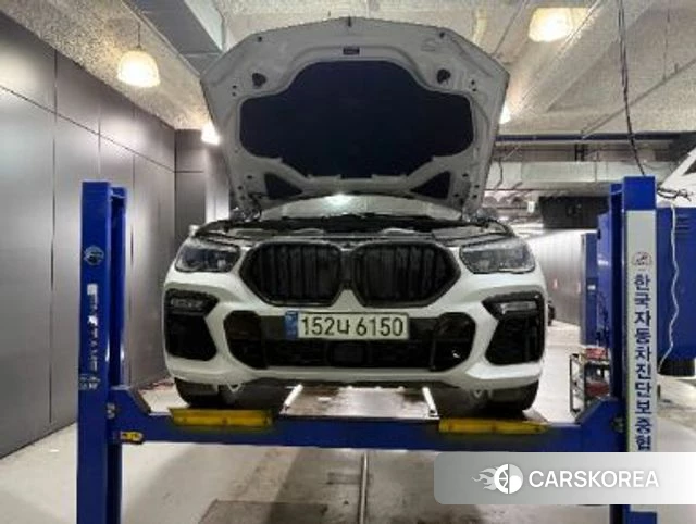 BMW X6 (G06) 2021 Белый из Кореи