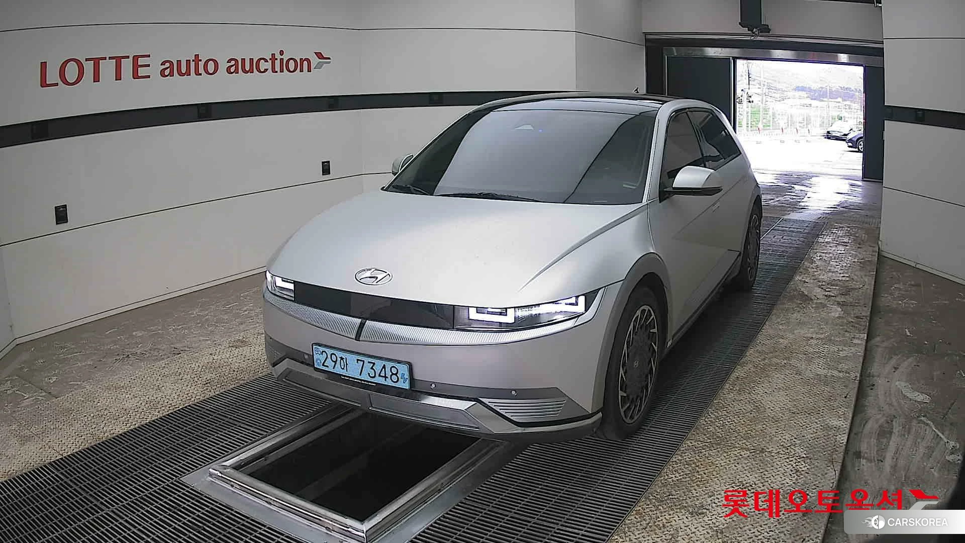 Hyundai IONIQ 5 2022 Gravity Gold Mat из Кореи