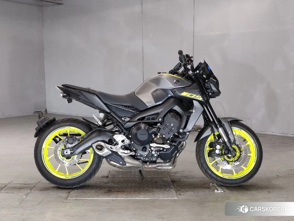 Проданный Yamaha MT-09 2018 из Японии, фото 2