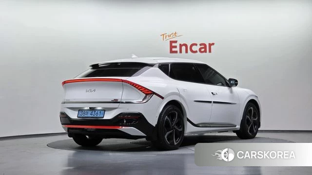 Kia EV6 2022 Белый из Кореи