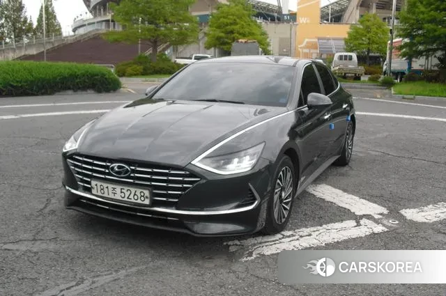 Hyundai Sonata Hybrid (DN8) 2020 Серый из Кореи