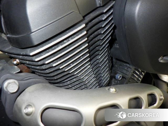 Engine photo