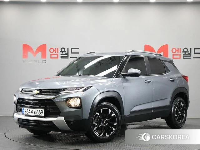 Chevrolet (GM Daewoo) Trailblazer 2021 Серый из Кореи