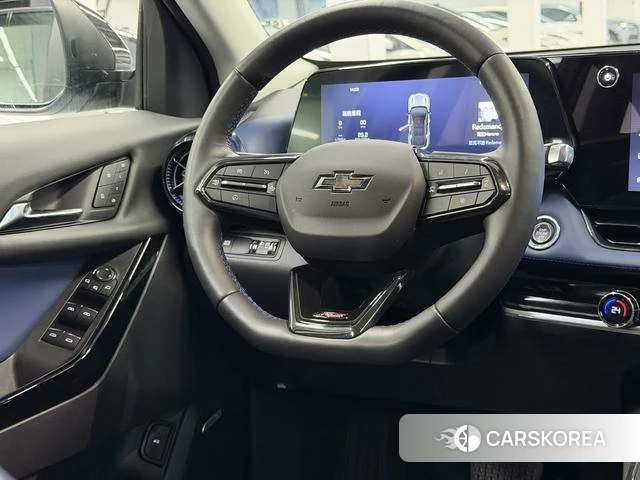 Chevrolet Explorer Plus 2026 Синий из Китая