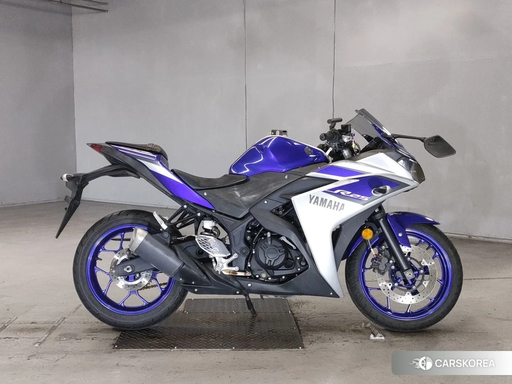 Проданный Yamaha YZF-R25 2014 из Японии, фото 2