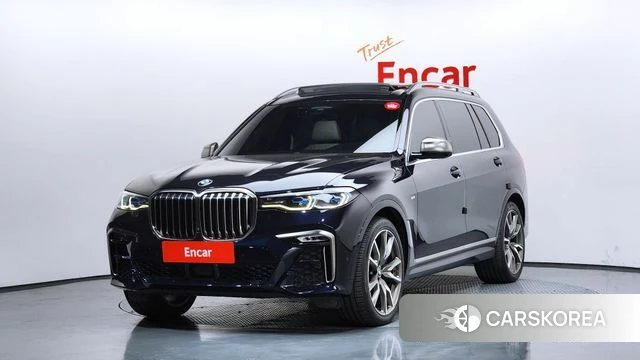 BMW X7 (G07) 2021 Черный из Кореи
