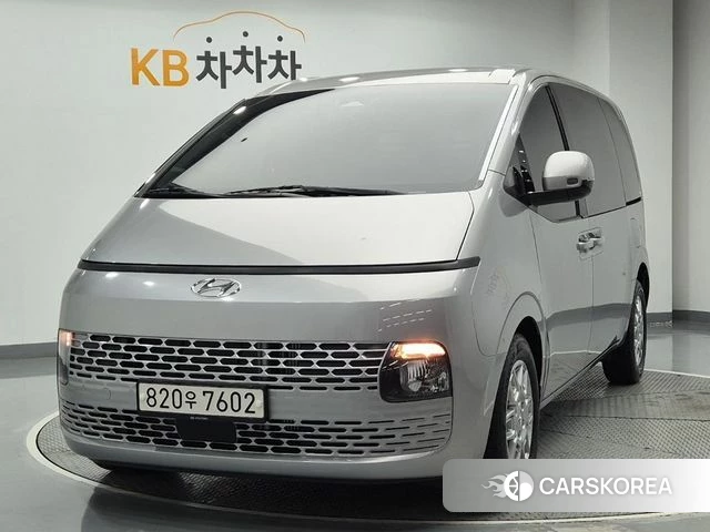 Hyundai Staria 2022 Серебряный из Кореи