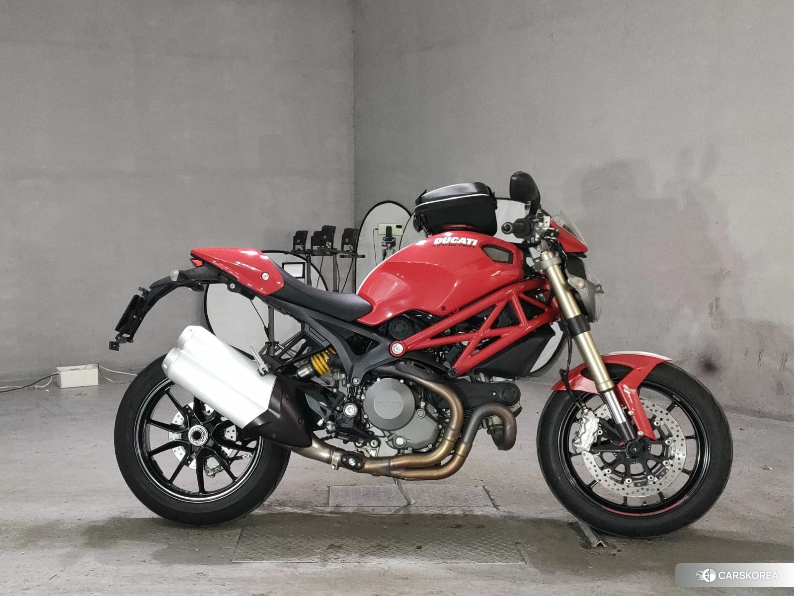 Проданный Ducati MONSTER 1100 EVO 2013 из Японии, фото 3