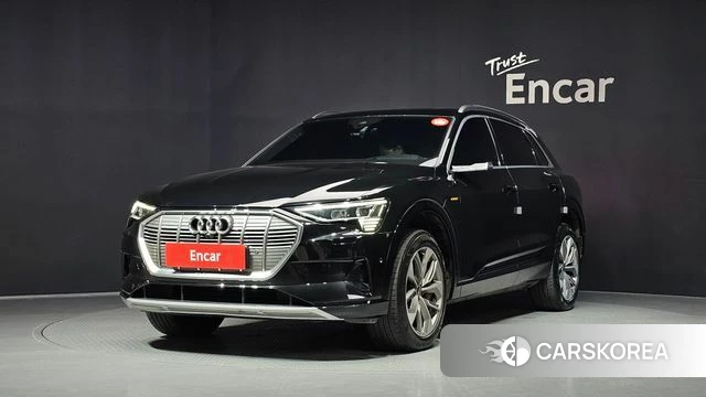 Audi e-Tron 2021 Черный из Кореи
