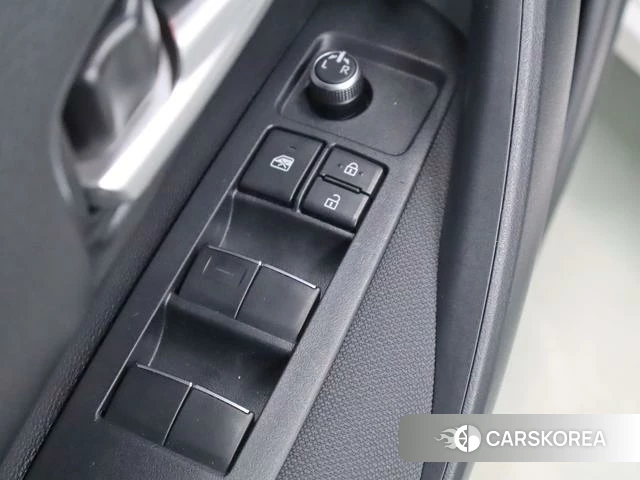 Toyota Corolla 2021 Белый из Китая
