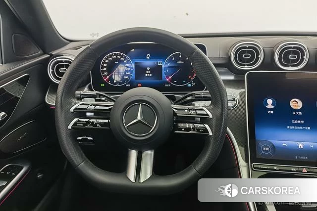 Mercedes-Benz Class C 2023 Белый из Китая