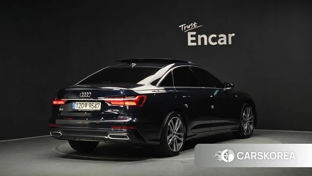 Audi A6 (C8) 2022 Синий из Кореи