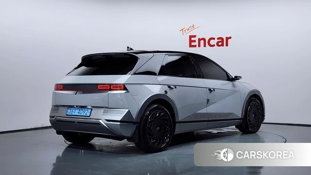 Hyundai Ionic 5 2023 Серебристо-серый из Кореи