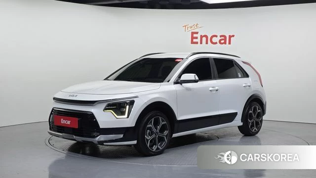 Kia Di Ol Nu Niro 2022 Белый из Кореи
