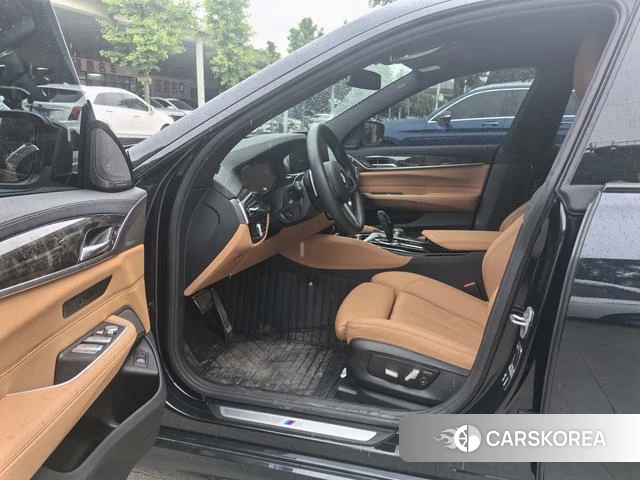 BMW 6 series GT 2024 Черный из Китая