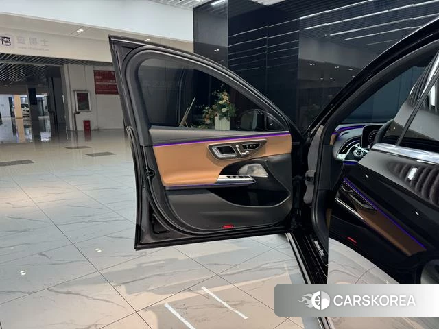 Mercedes-Benz E-class 2024 Черный из Китая