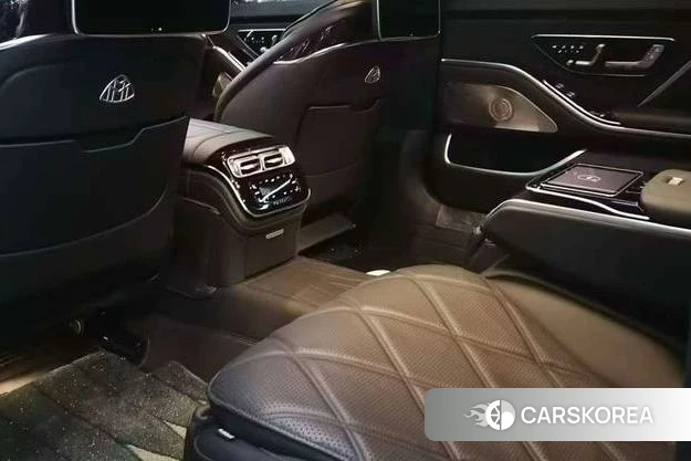 Mercedes-Benz S-class 2022 Белый из Китая