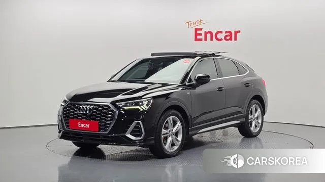 Audi Q3 (F3) 2020 Черный из Кореи