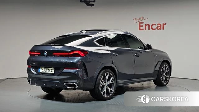 BMW X6 (G06) 2020 Синий нефрит из Кореи