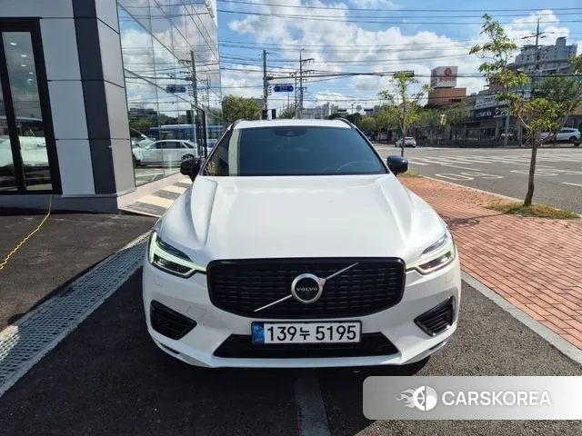 Volvo XC60 second Generation 2020 Белый из Кореи