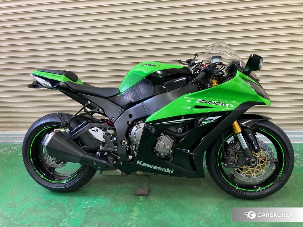Проданный Kawasaki ZX-10R NINJA 2014 из Японии