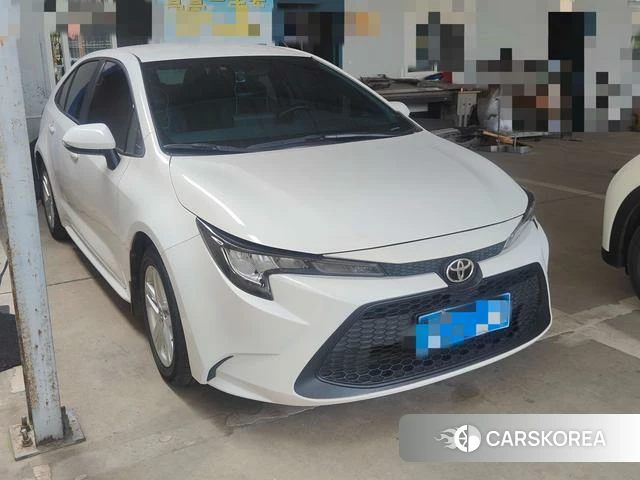 Toyota Lei Ling 2022 Белый из Китая