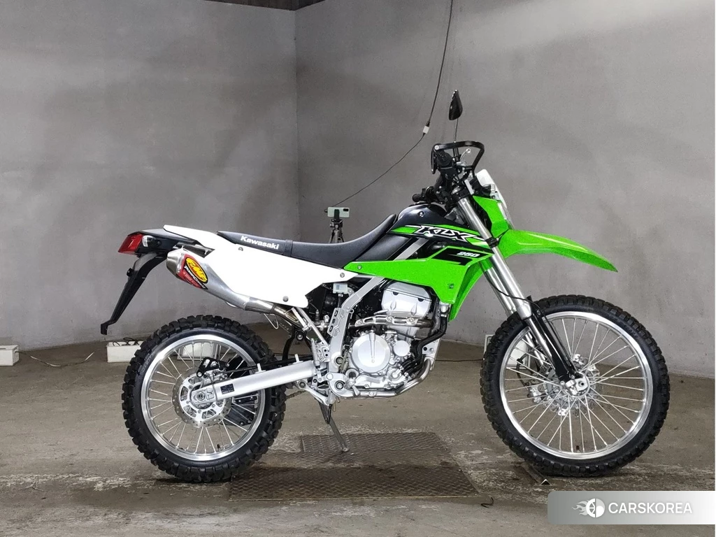 Проданный Kawasaki KLX250 2015 из Японии