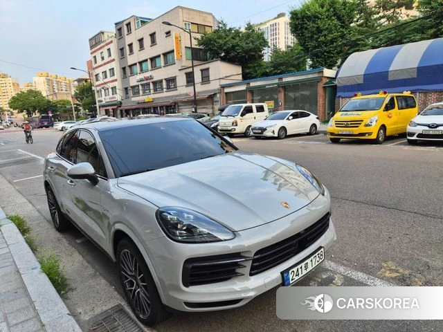 Porsche Cayenne (PO536) 2021 Серебристо-серый из Кореи