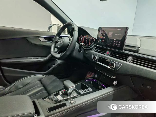 Audi A4L 2023 Белый из Китая