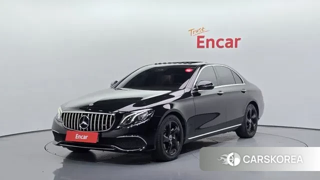 Mercedes-Benz E-Class W213 2019 Черный из Кореи
