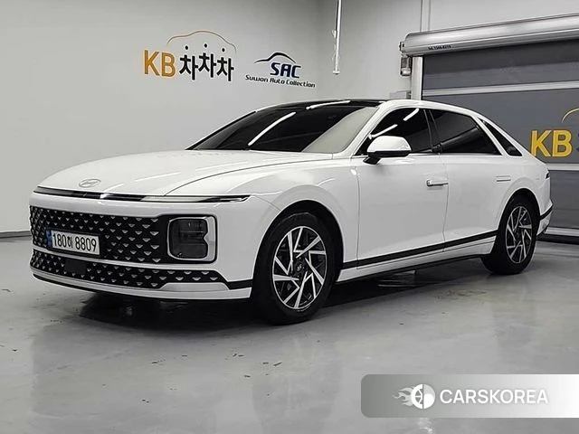 Hyundai Grandeur Hybrid (GN7) 2023 Белый из Кореи