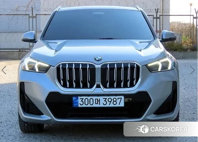 BMW X1 (U11) 2023 Серебристо-серый из Кореи