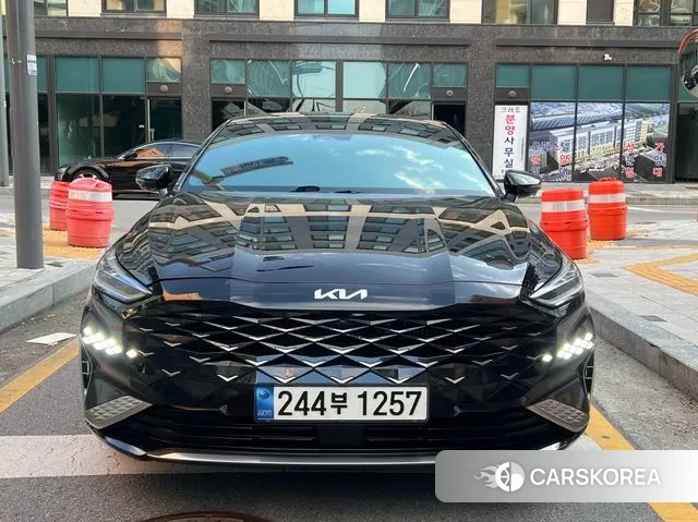 Kia K8 Hybrid 2023 Черный из Кореи